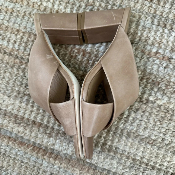 Nisolo Carina Cross Strap Mule - Picture 6 of 9